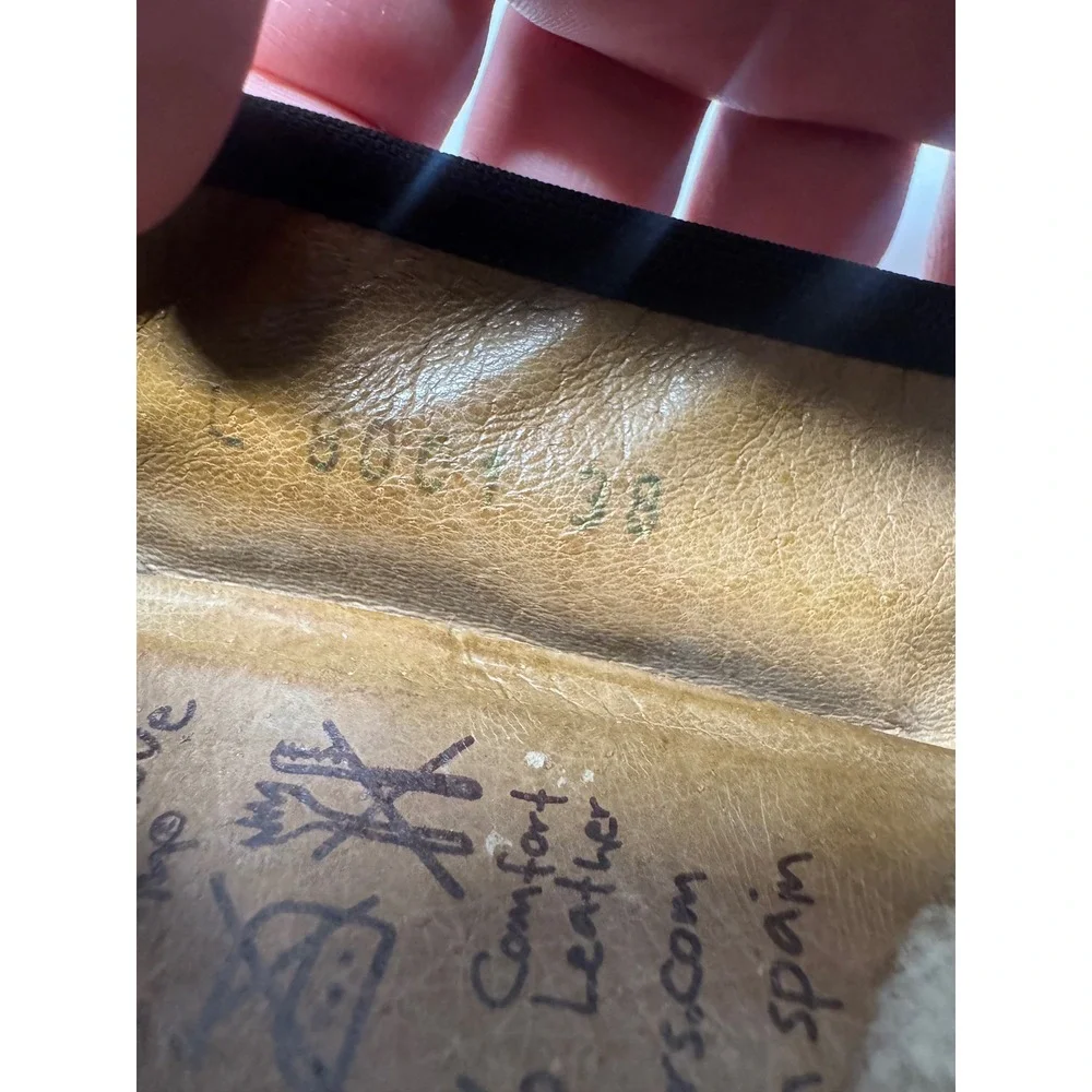Wonders‎ Red Suede Wedge Pumps Leather Made in Spain EU 38 L-8061 7.5